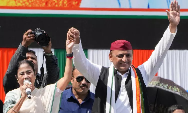 Govt at Centre wont last long: Akhilesh