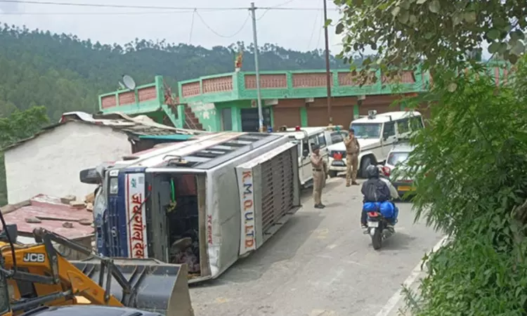 Bus overturns near Uttarakhands Almora, six injured