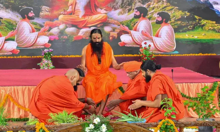 When Ramdev can reveal identity, why cant Rehman: Yoga guru backs Kanwar Yatra order