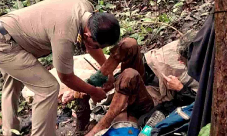 Woman found chained to tree in Maharashtras Sindhudurg; cops recover US passport photocopy