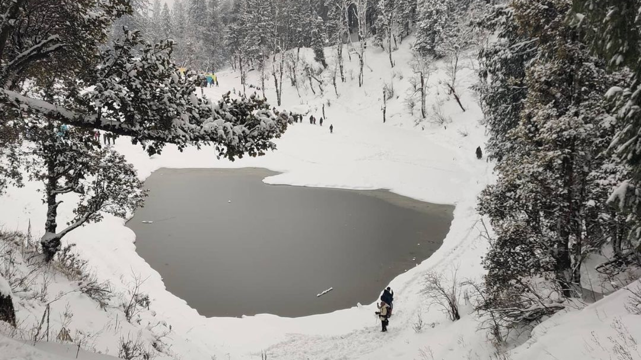 everything you should know for your trek to the brahmatal lake in uttarakhand