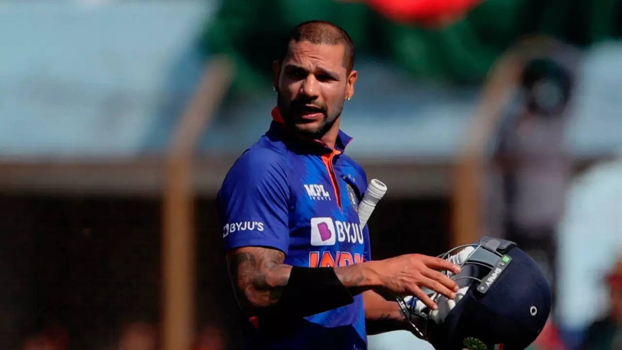 6 records held by shikhar dhawan