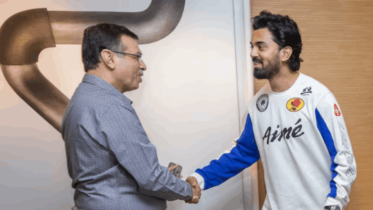 KL Rahul Meets Sanjiv Goenka Amid RCB Rumours; LSG Keen To Retain Captain For IPL 2025: Report