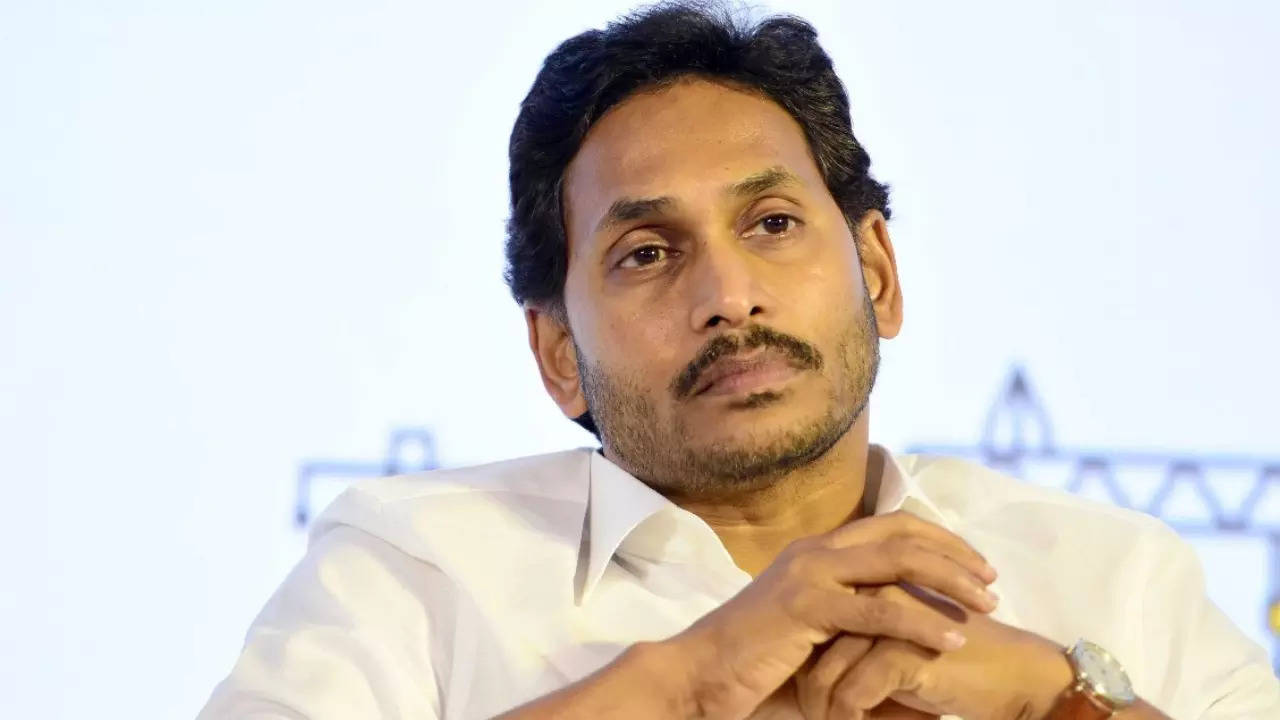 setback for jagan reddy's party as two ysrcp rajya sabha mps resign, likely to join tdp