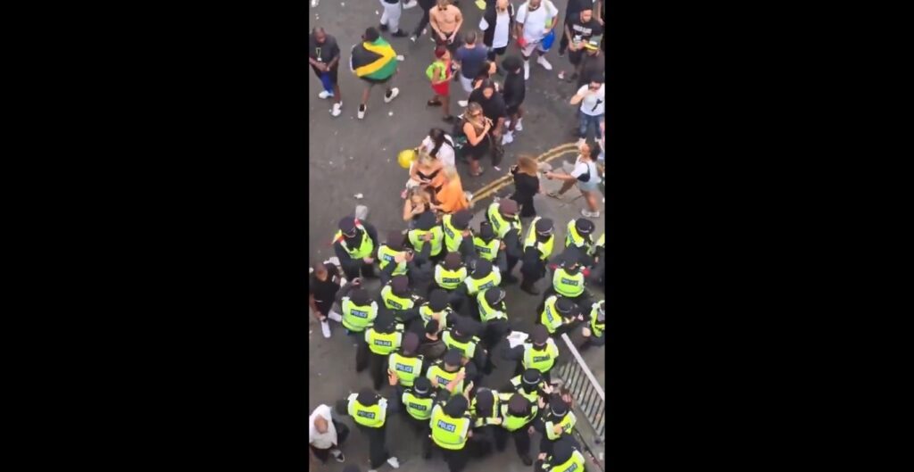 Eight stabbed, hundreds arrested at London's Notting Hill Carnival