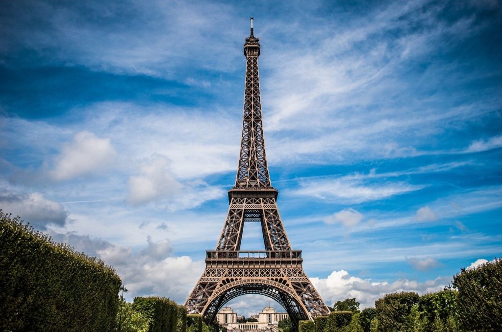 Eiffel Tower closes as staff go on strike