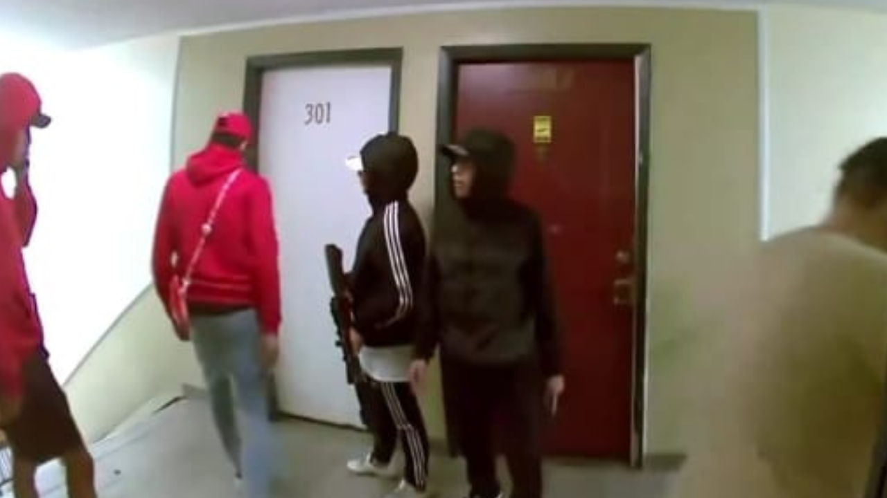 Alleged Video Of Armed Venezuelan Gang Taking Over A Colorado Apartment Surfaces