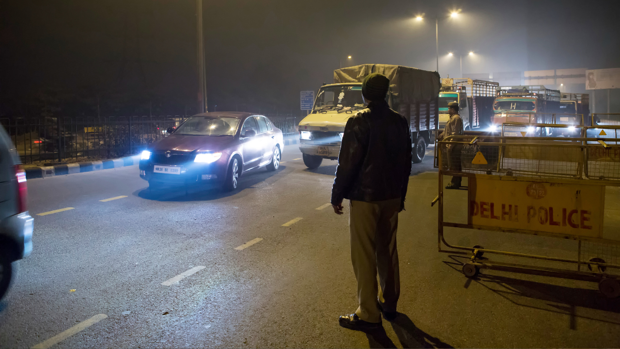 delhi traffic police to impose restrictions from 2-11 pm today: check routes and diversions