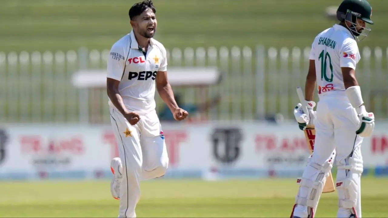 Khurram Shahzad Breathes Fire In Rawalpindi, Jolts Bangladesh Batting Line-Up: WATCH