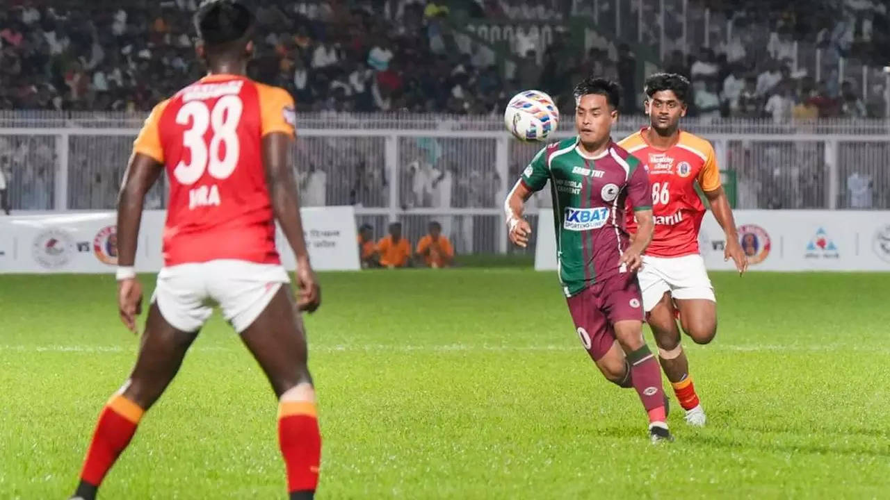 mohun bagan beat east bengal to clinch derby honours in lucknow