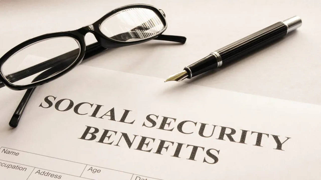 social security cola increase for 2025: what to expect and how to calculate new benefits