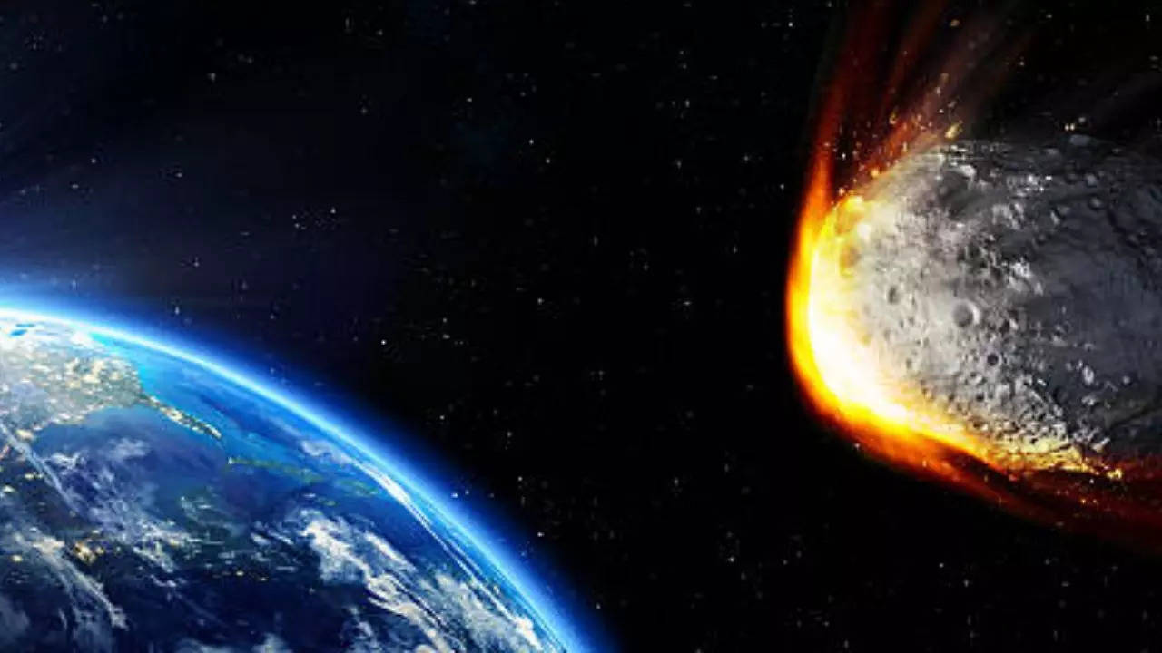 nasa alert: airplane-sized asteroid 2024 qv1 speeding at 47,910 kmph to approach earth today