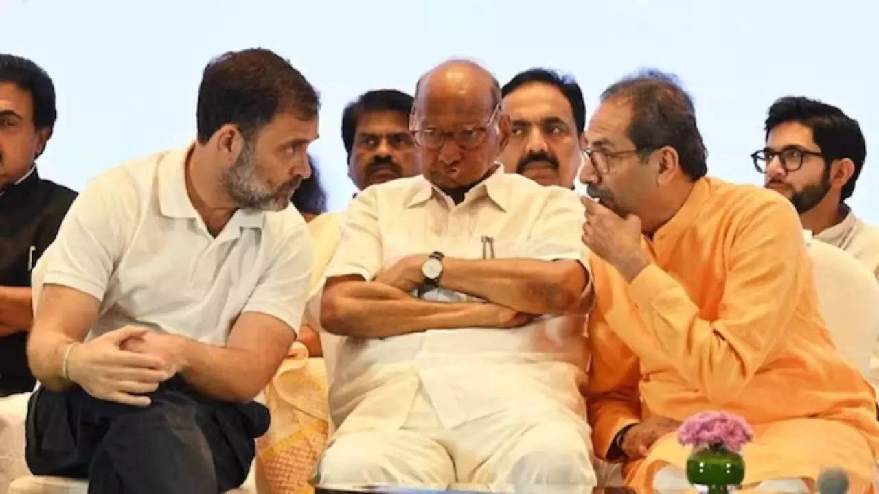 amid uddhav sena's demand, sharad pawar says 'no need' for mva to have cm face