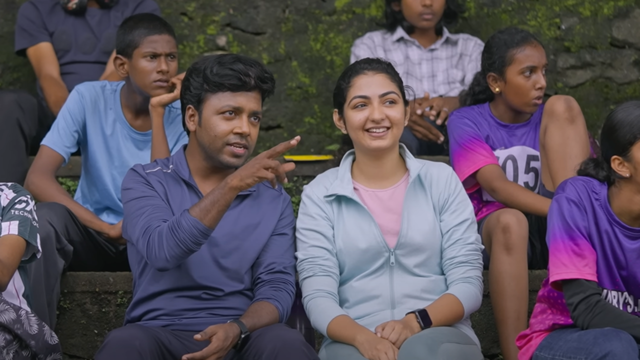 watch porkalangalil song from idiyan chandhu is a motivational track