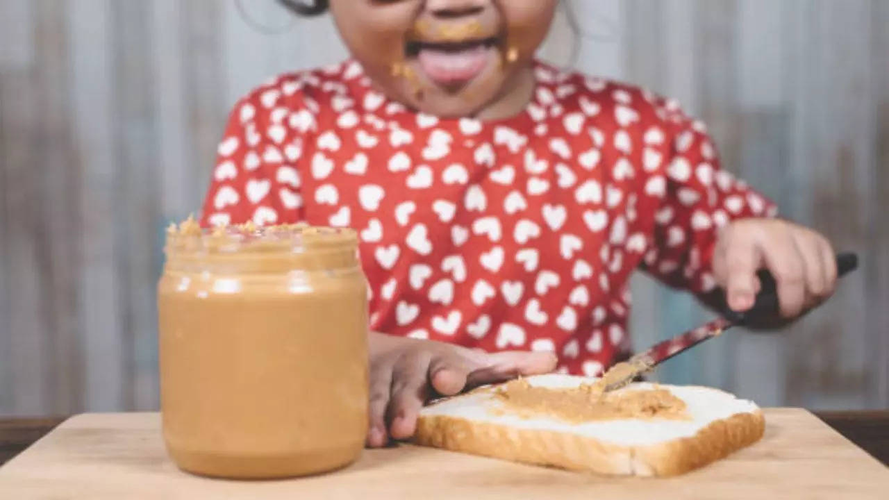 feeding peanut products to babies regularly can reduce allergy risk by 71 per cent: study