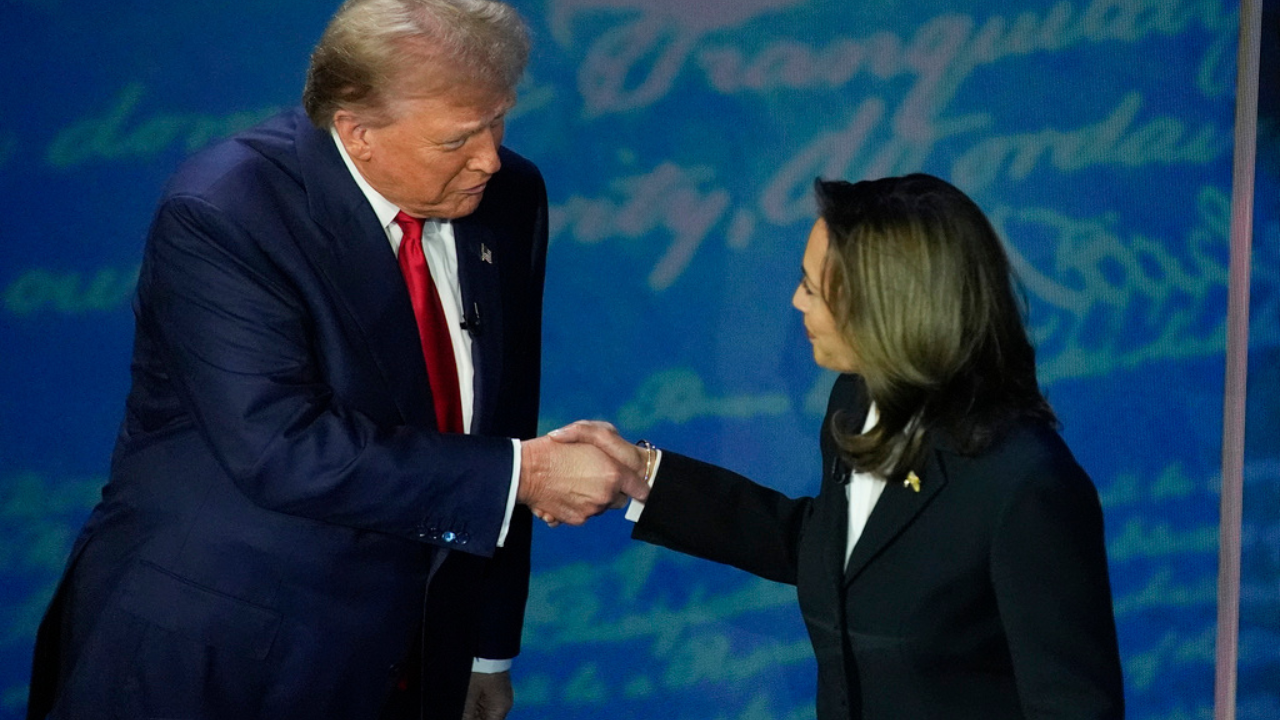 kamala harris donald trump debate live fact check