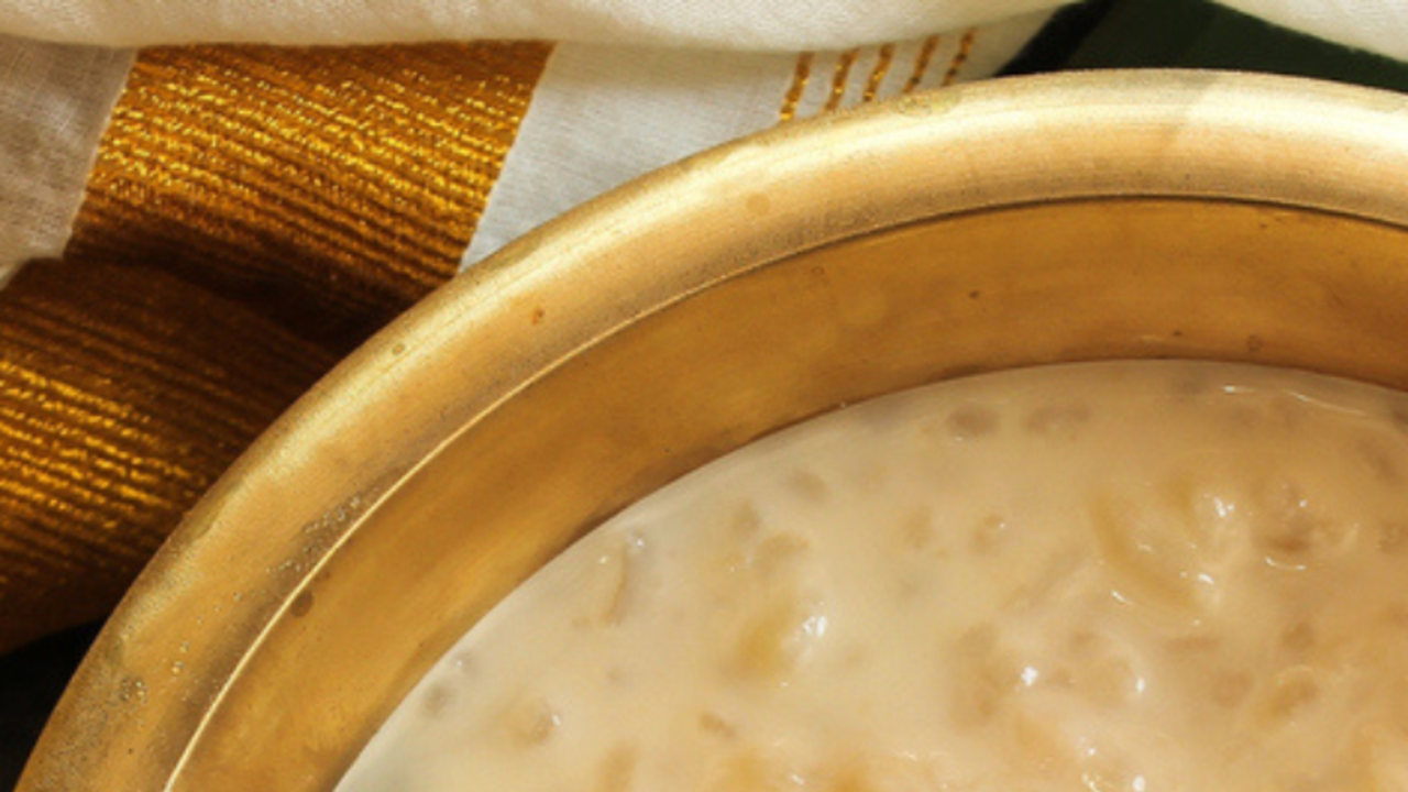 how to make onam’s special paal payasam in a cooker