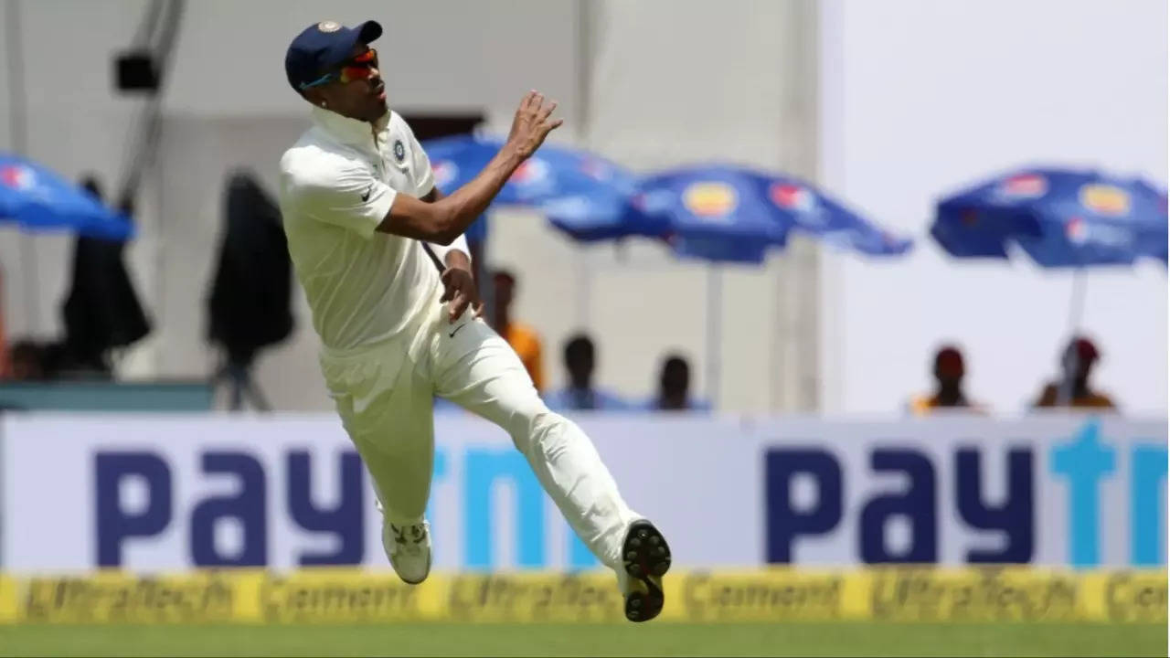 is hardik pandya eyeing test comeback? picture with red ball triggers speculations on social media