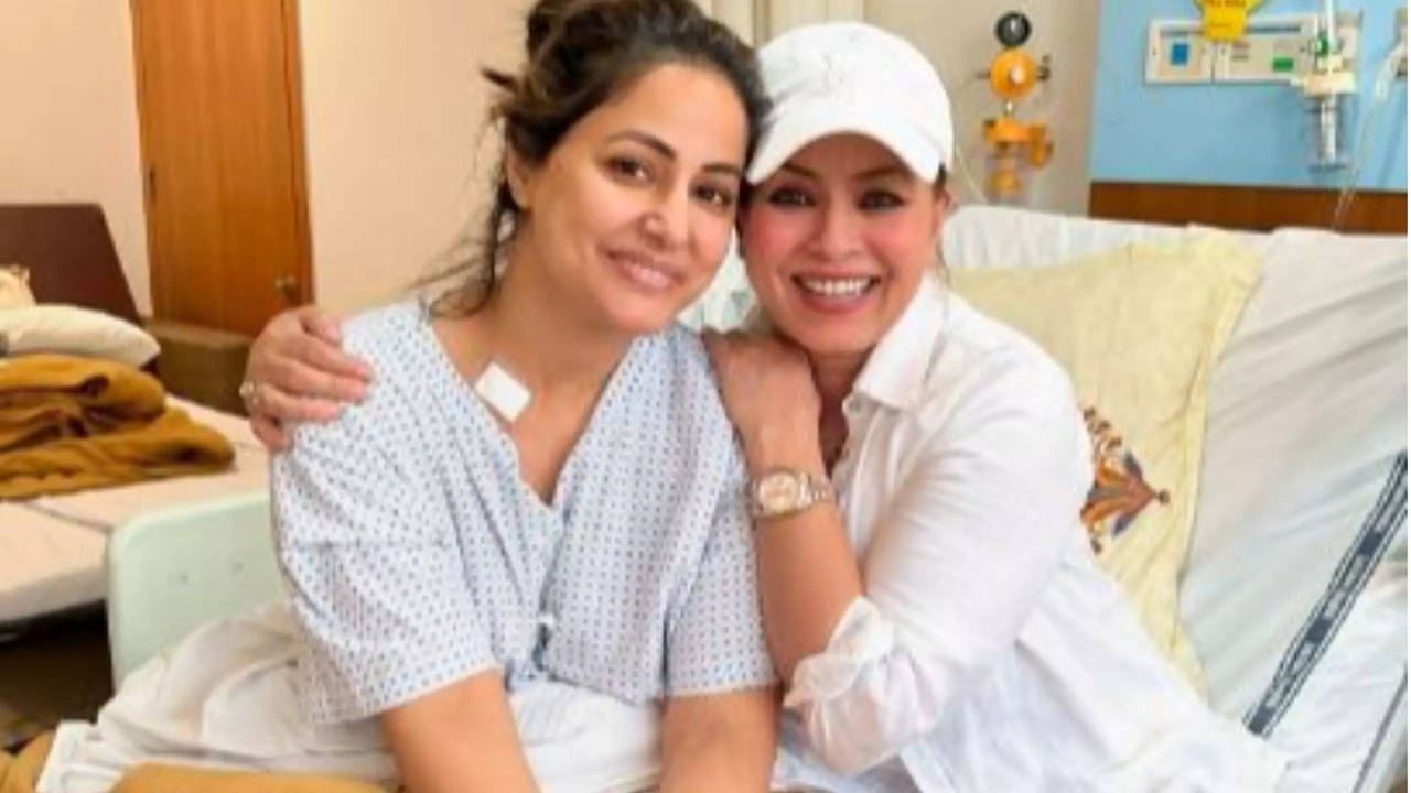 cancer patient hina khan shares how survivor mahima chaudhary has been supporting her