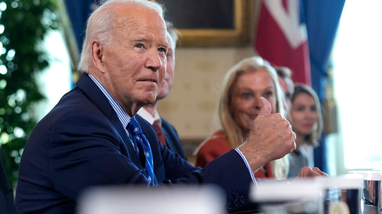 joe biden snaps at question on vladimir putin's threat of war against nato: 'be quiet'