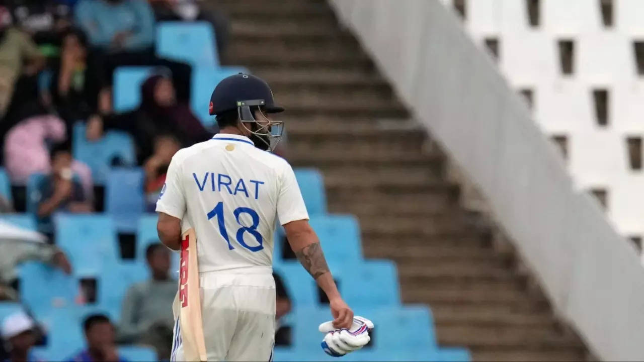 After Rinku Singh, Virat Kohli Gifts Bat To Another India Star; Leaves Him Overjoyed