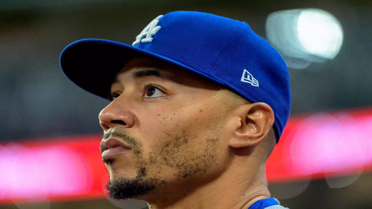 that's my jam mlb star new york dodgers mookie betts announces his love for pickleball