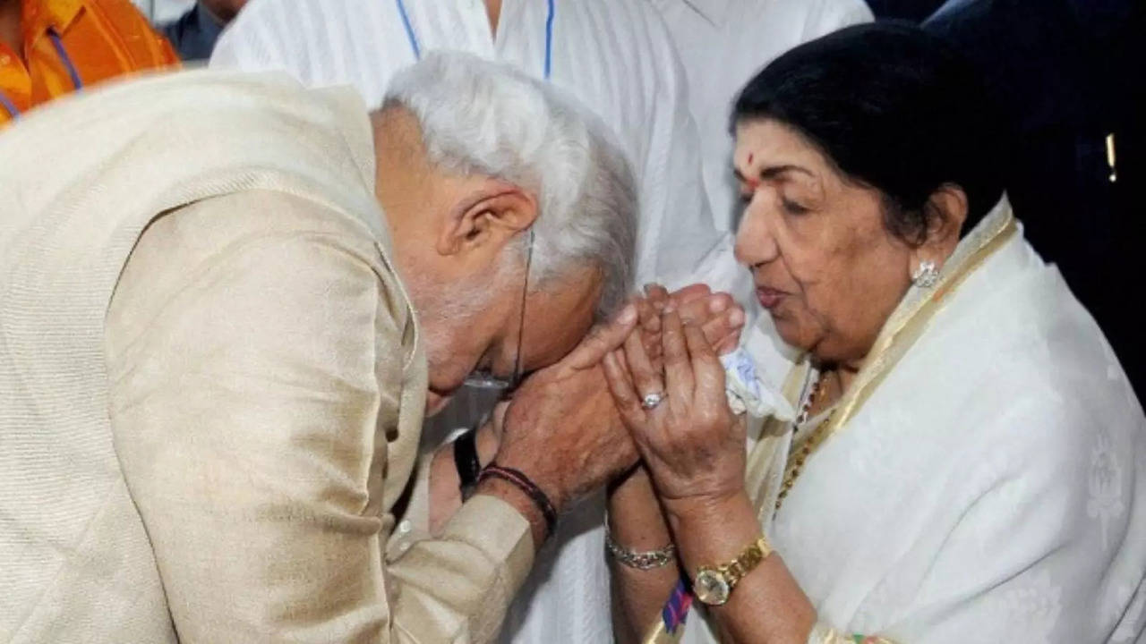 remembering lata mangeshkar's bond with her 'narenbhai' on pm narendra modi's 74th birthday