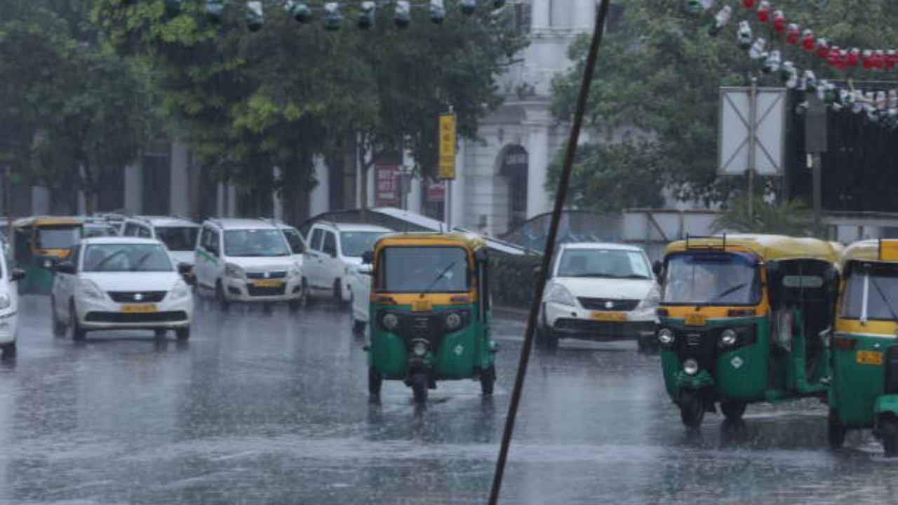 delhi rain imd brings back traffic pain a forever story of national capital ito waterlogging