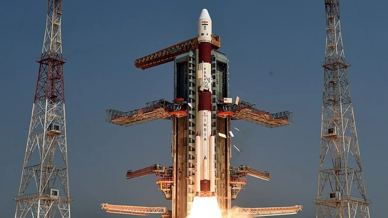 isro gets green light for next generation reusable launch vehicle: all details