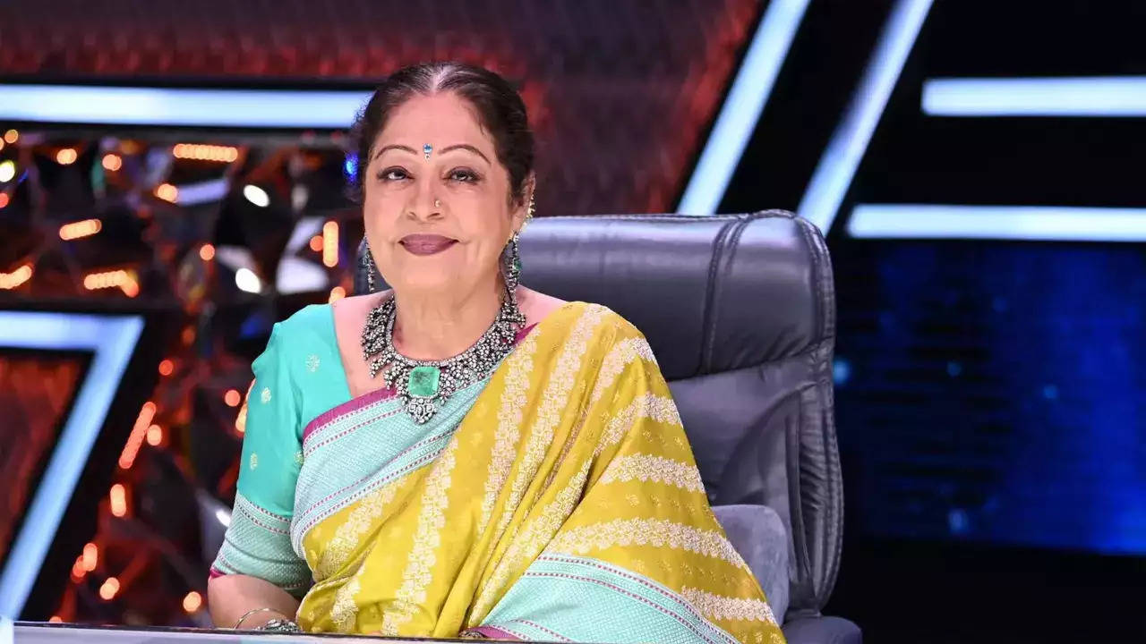 kirron kher on judging india's got talent despite having cancer: 'the treatment was so hard...'