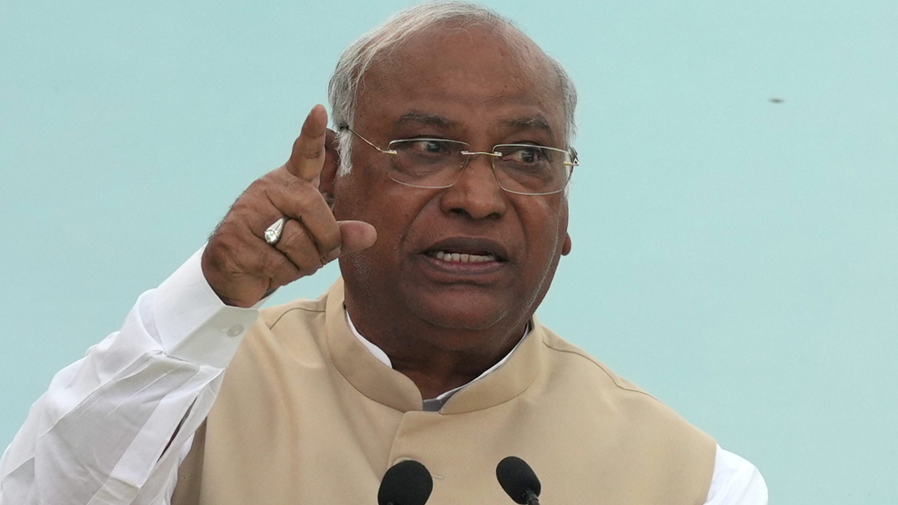 'may love india, but married to pak': congress' mallikarjun kharge slams pm modi, amit shah