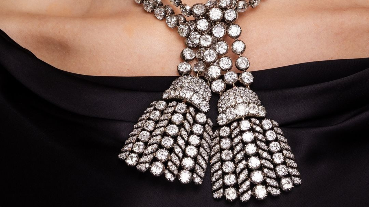 18th century 300-carat diamond necklace worth over $2.8 million  makes first public appearance ahead of auction