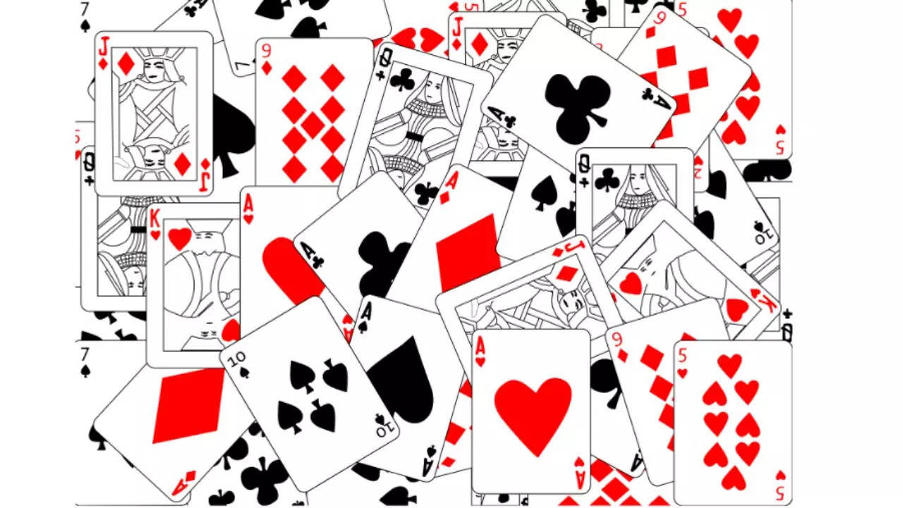 brain teaser of the day: only people with high iq can spot the 2 of hearts in just 5 seconds!