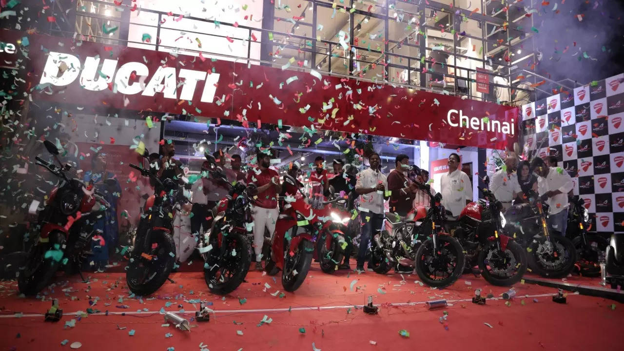 new ducati showroom in chennai delivers 10 bikes on opening day