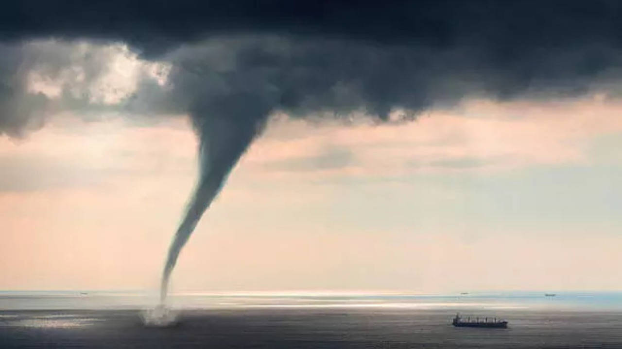 tornado spotted in ligonier indiana amid warnings for lagrange noble steuben counties