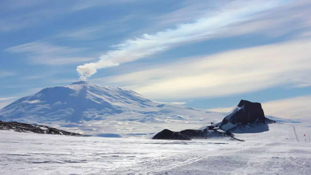 antarctica's mount erebus is releasing gold dust worth rs 5 lakh; scientists explain why