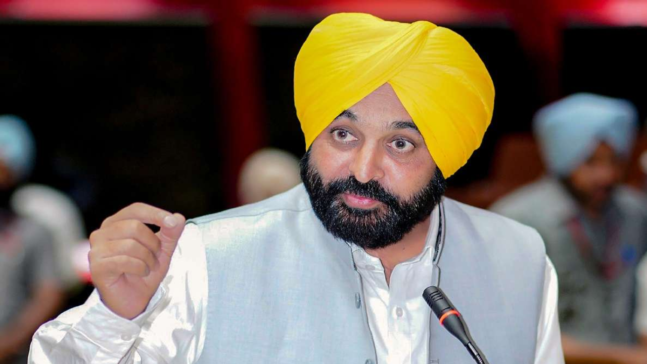 breaking news: punjab cm bhagwant mann admitted to fortis hospital - video