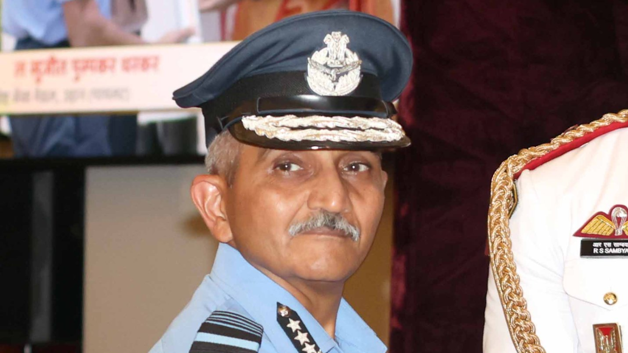 air marshal sujeet pushpakar dharkar set to become next vice-chief of indian air force