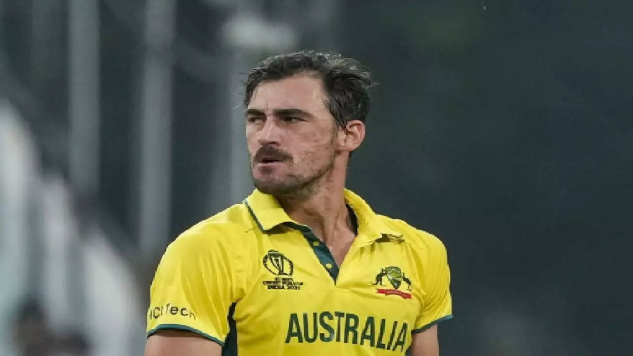 mitchell starc creates unwanted odi record against england, becomes first australian bowle