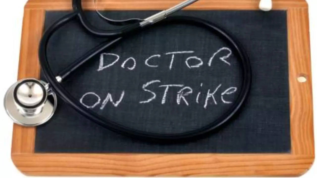 another doctors' strike hits bengal after patient's relatives attack medics near kolkata