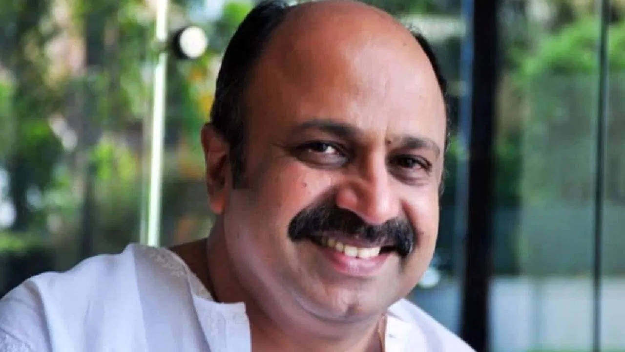 big relief for malayalam actor siddique, sc grants protection from arrest in rape case