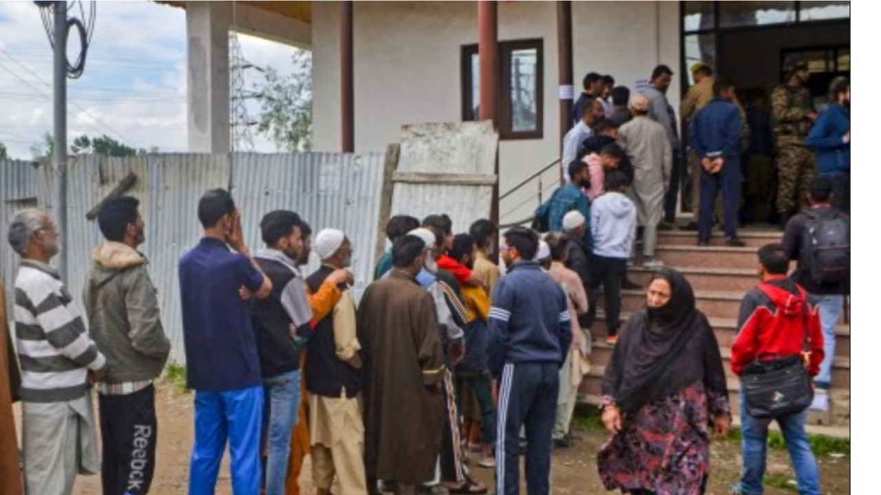 j&k phase 3 polling: final showdown between bjp, cong-nc, pdp; 415 candidates vie for 40 seats