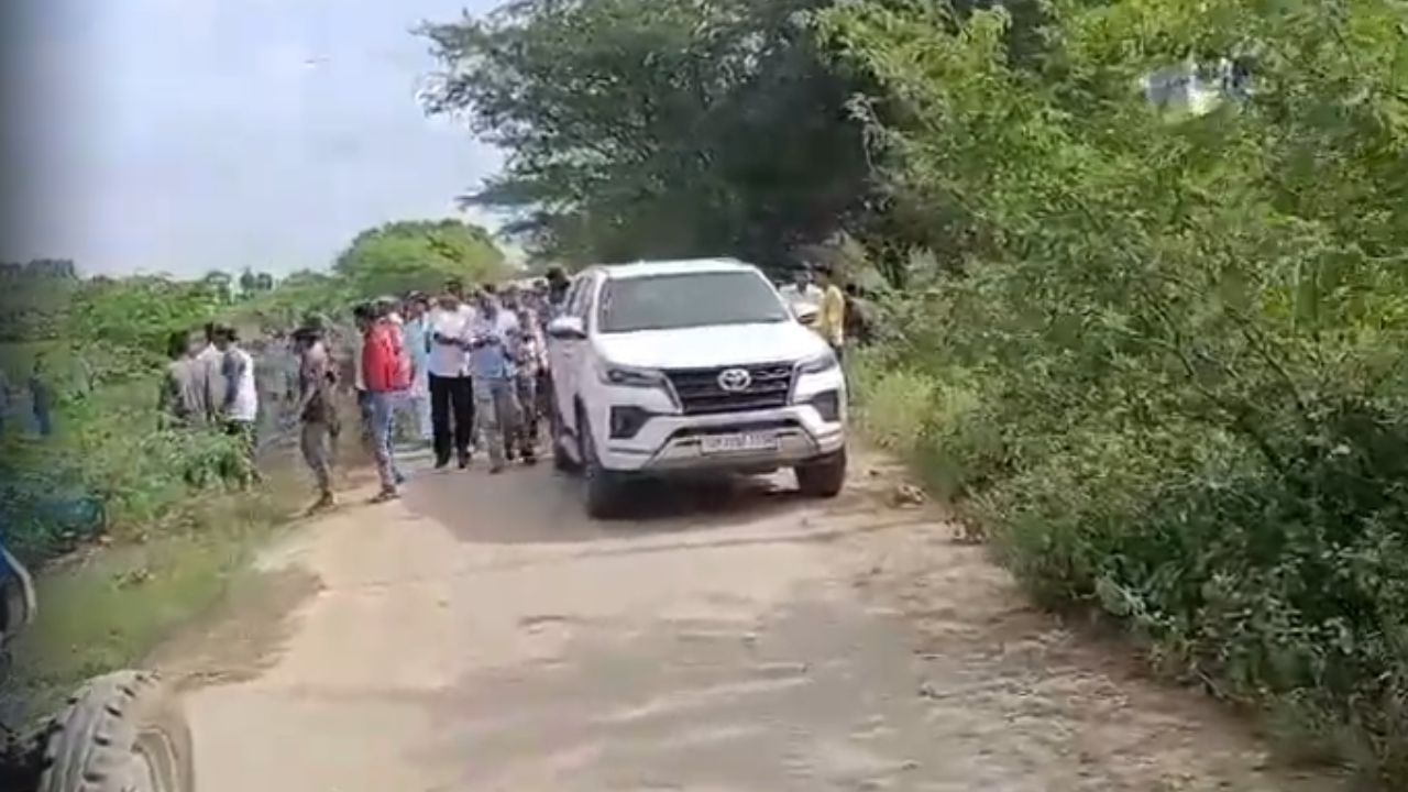 caught on camera: up villagers thrash revenue officers in farrukhabad over bulldozer action