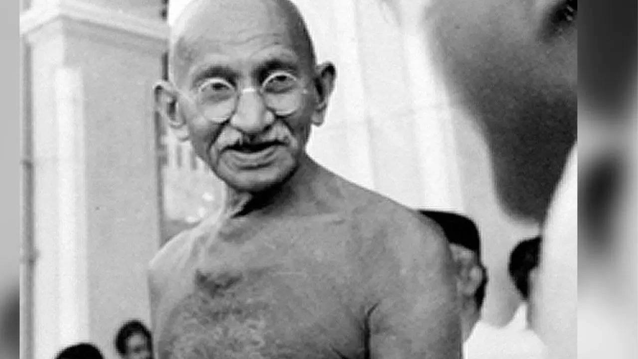 When Mahatma Gandhi Wrote A Letter To Adolf Hitler To Prevent World War II