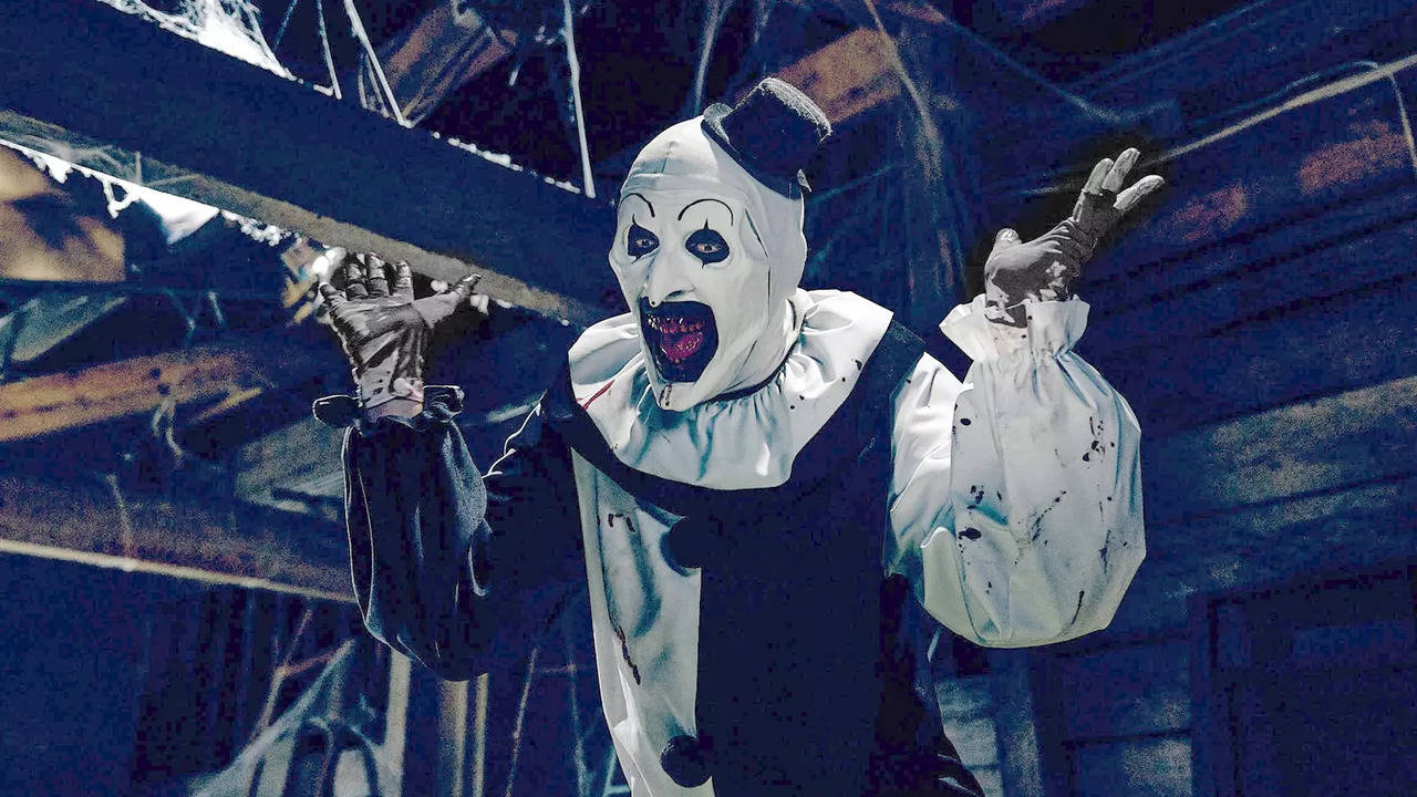 terrifier 3 'extreme gore' leaves audience puking, walking out. makers issue warning