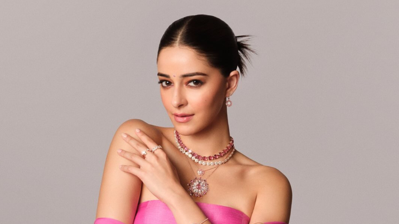 ananya panday's schooltime boyfriend lied about cheating because he wanted to break up. here's what happened