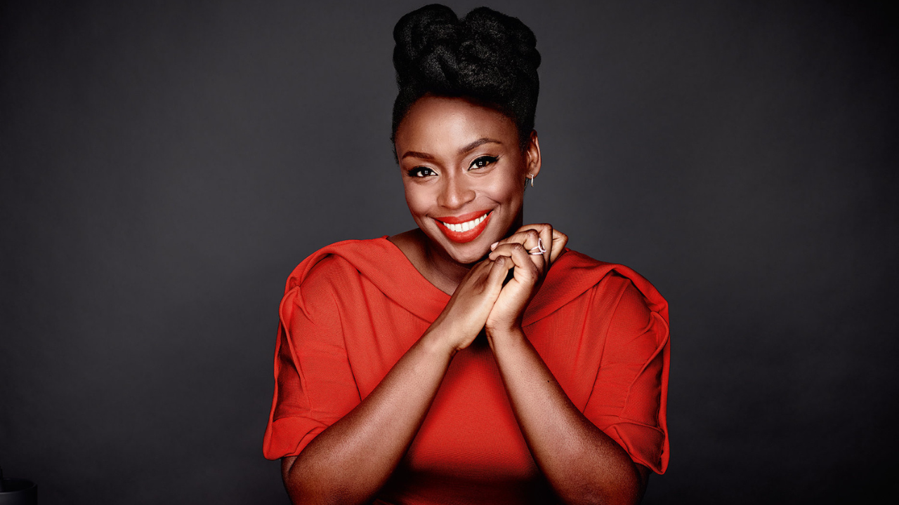 how chimamanda ngozi adichie finds inspiration in everyday life