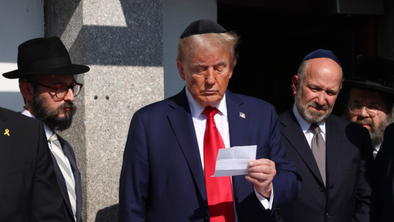 trump visits historic jewish site ohel chabad lubavitch in ny, offers prayers in skull cap on oct 7 anniversary | watch