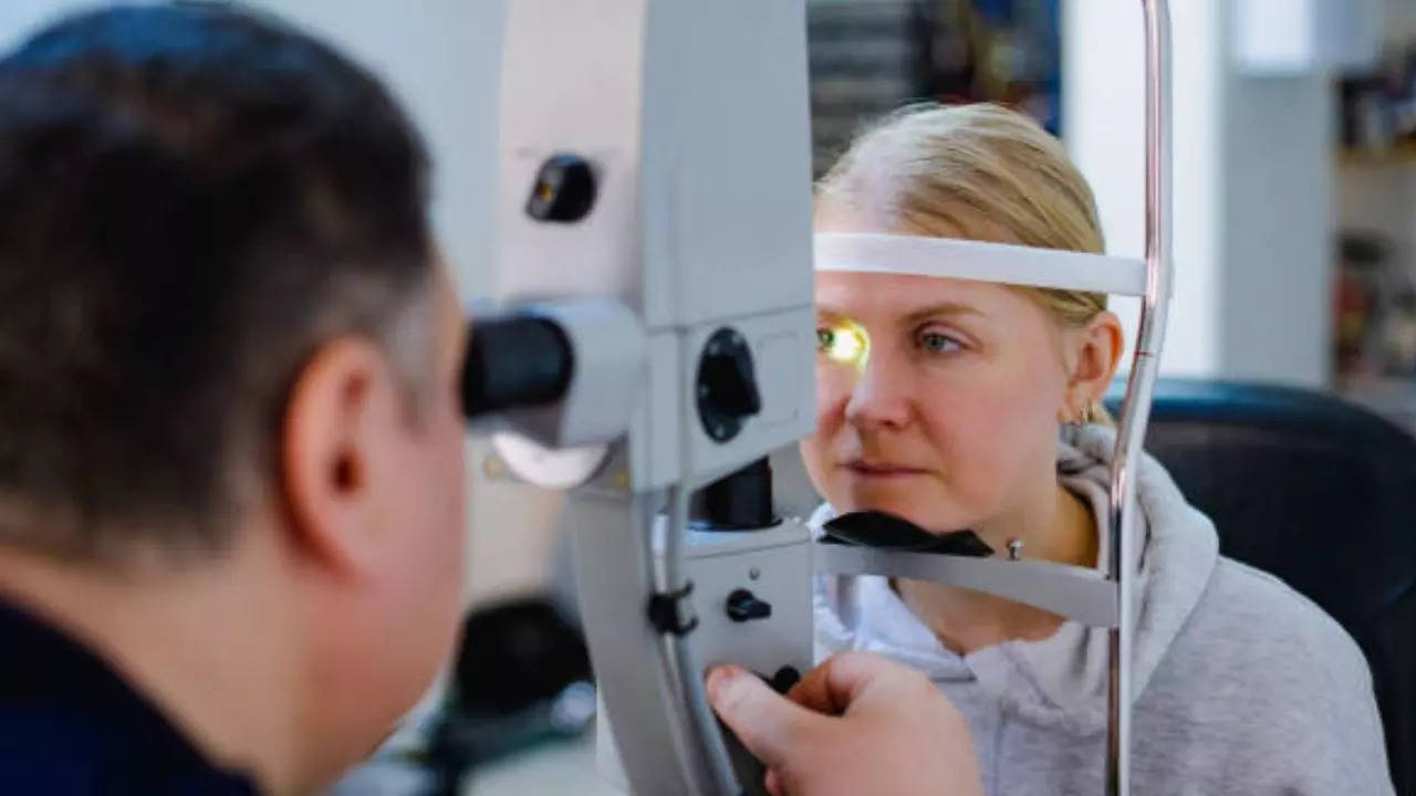 world sight day 2024: can lasik surgery safe for every age group? here's what eye doctor says