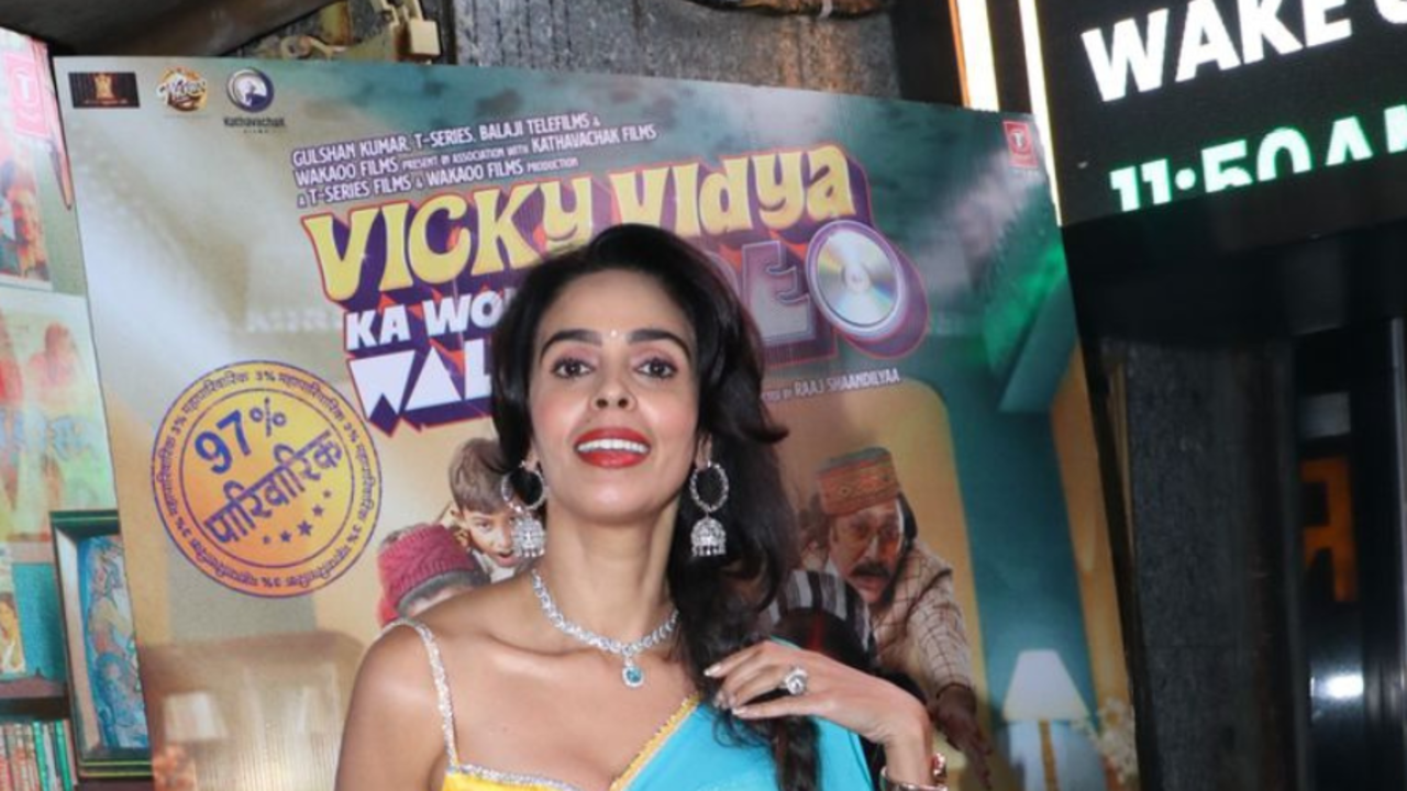 Mallika Sherawat Turns Heads In Blue Saree At Vicky Vidya Ka Woh Wala Video Premiere